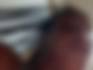 Realwetpussy32's Live Sex Cam Show
