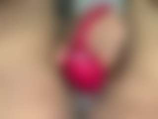 Live cam show with Realwetpussy32 - Dildo on mypornchat.com