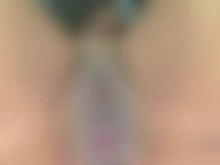 Realwetpussy32's Live Sex Cam Show