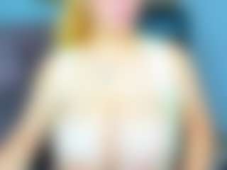 Live cam show with Salmaboob - Mistress on studioflirtlive.com