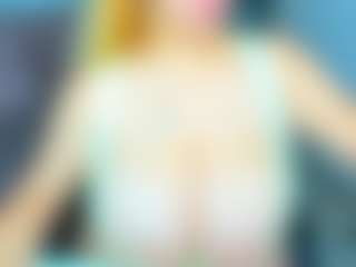 Live cam show with Salmaboob - Role Play on pussylord.com