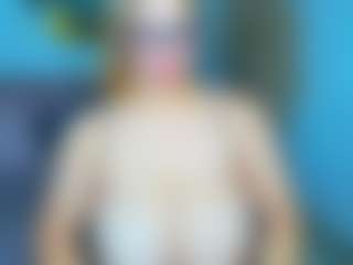 Live cam show with Salmaboob - Twerking on CamwithHer