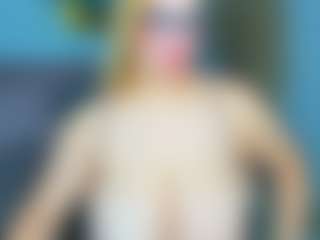 Live cam show with Salmaboob - Mistress on SinfulBabes