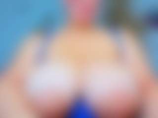 Live cam show with Salmaboob - Hairy Pussy on realtime-chat
