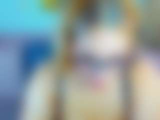 Live cam show with Salmaboob - Mistress on Hubzter Live