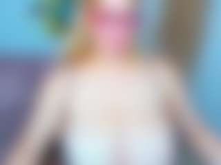 Live cam show with Salmaboob - Domination on TeamSkeetLive
