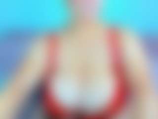 Show en direct avec Salmaboob - Mistress Curvy sur Camsoda