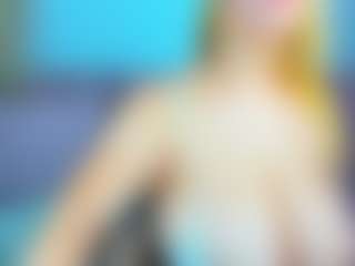 Live cam show with Salmaboob - Blonde Hair Curvy on Camsoda