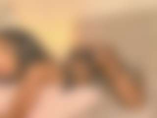 Live cam show with scarlettm08 - Bedroom Mature on Mixed Magazine Live