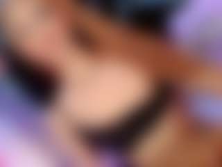 Live cam show with alahia-dabion - HD on Camsoda