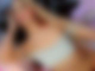 Live cam show with alahia-dabion - Nipple Piercings on CSO-WL
