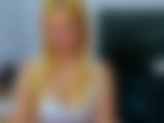 Live cam show with CatrinGood - Upskirt on xxxlivecams.org