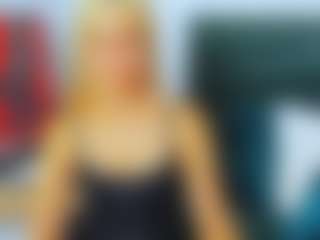 Live cam show with CatrinGood - Upskirt on SinfulBabes