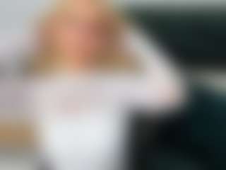Live cam show with CatrinGood - Body Massage on madthumbs