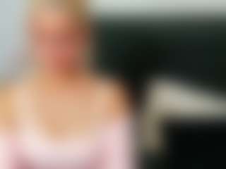 Live cam show with CatrinGood - Blonde Hair Petite on madthumbs