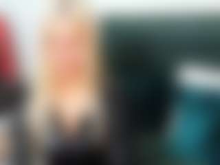 Live cam show with CatrinGood - Skinny on Camsoda
