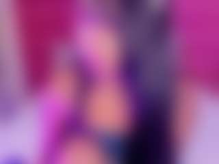 Live cam show with dulcemorbida - Facial on hrnylive.com
