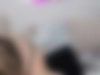 RubySweet1's Live Sex Cam Show