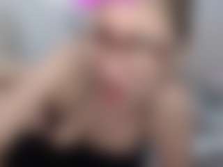 Live cam show with RubySweet1 - New Squirt on Camiplay Live