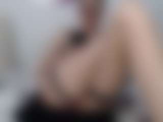 RubySweet1's Live Sex Cam Show