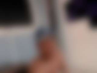 Live cam show with Shantalov - Cum on Camiplay Live
