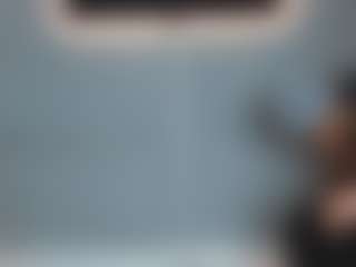 Live cam show with Shantalov - Skinny on TastyBlacksLive