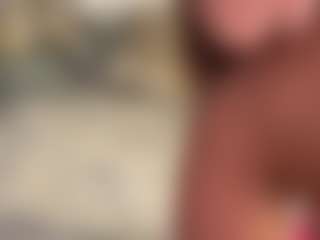 Live cam show with YummmyJane - Tiny Tits on liverealitysex.com