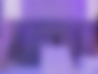 AlannaGil's Live Sex Cam Show