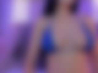 AlannaGil's Live Sex Cam Show