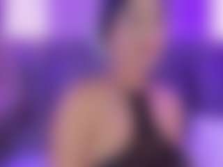 Live cam show with AlannaGil - Role Play on liverealitysex.com