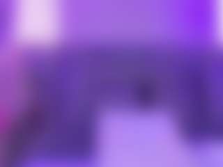 AlannaGil's Live Sex Cam Show
