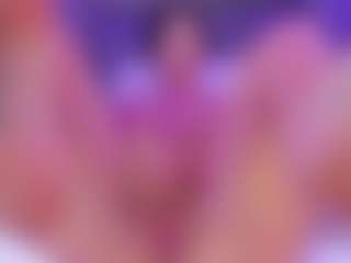 AlannaGil's Live Sex Cam Show