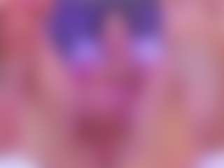 AlannaGil's Live Sex Cam Show