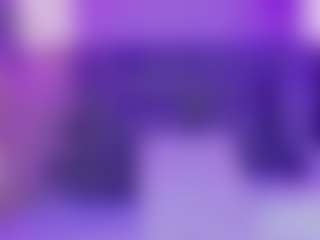 AlannaGil's Live Sex Cam Show