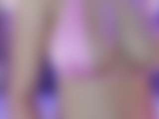 AlannaGil's Live Sex Cam Show