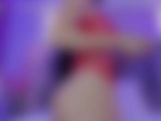AlannaGil's Live Sex Cam Show