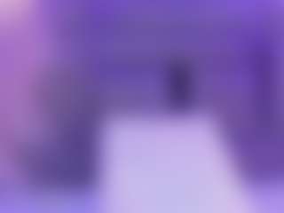 AlannaGil's Live Sex Cam Show