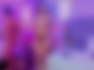 AlannaGil's Live Sex Cam Show