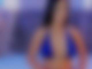 AlannaGil's Live Sex Cam Show