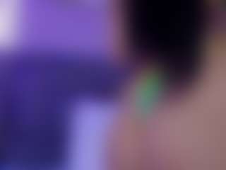 Live cam show with AlannaGil - Body Massage on Camsoda