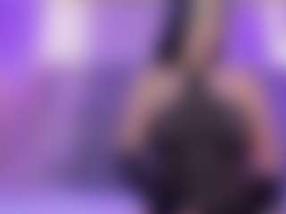 Live cam show with AlannaGil - Body Massage on Camsoda