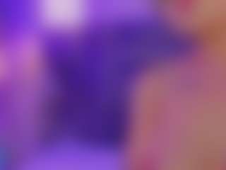 AlannaGil's Live Sex Cam Show