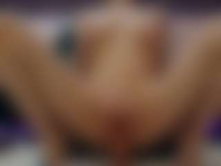 Live cam show with SexyCelline - Blue Eyes on EXY