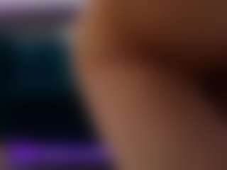 Live cam show with SexyCelline - Joi on sexytreat.net