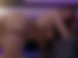 Live cam show with SexyCelline - Blonde Hair on sexytreat.net