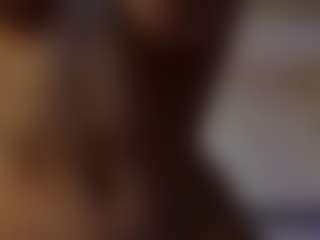 Live cam show with SexyCelline - Blue Eyes on Uber Horny