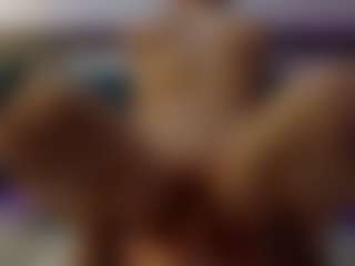 Live cam show with SexyCelline - Average on Camsoda