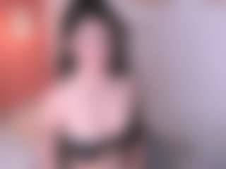 Live cam show with Zamira-Taylor - Butt Plug on Milfs Live