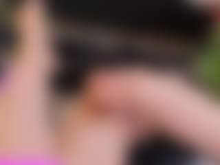 Live cam show with DaniMariin - Work on Hubzter Live