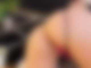 Live cam show with DaniMariin - Strip on studioflirtlive.com